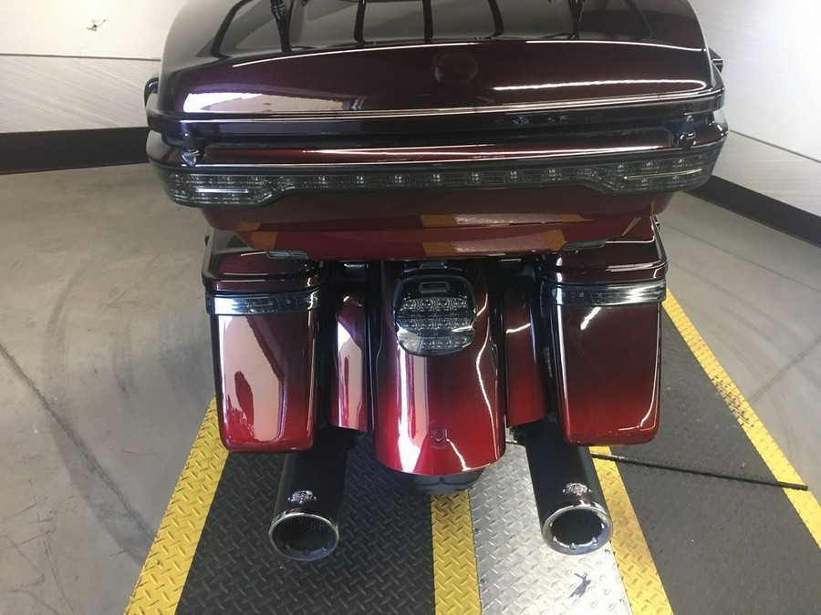 2018 Harley-Davidson® FLHTKSE - CVO™ Limited