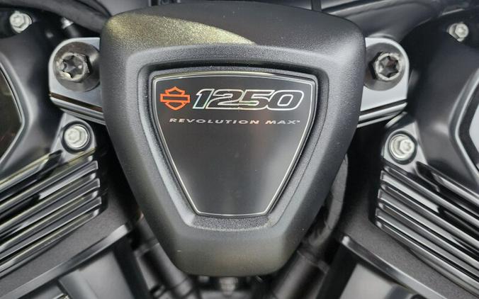 RA1250ST 2026 Pan America® 1250 ST