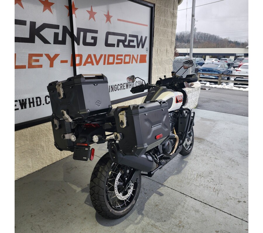 RA1250ST 2026 Pan America® 1250 ST