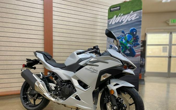 2024 Kawasaki Ninja® 500 ABS