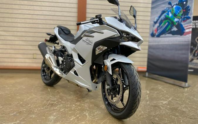 2024 Kawasaki Ninja® 500 ABS