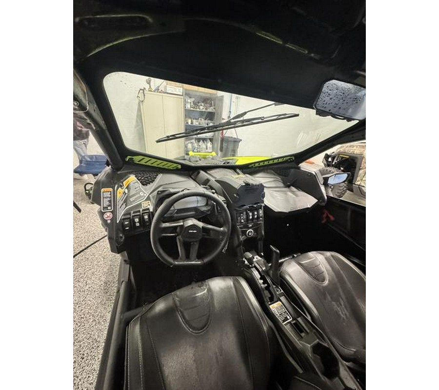 2020 Can-Am® Maverick™ X3 X™ ds Turbo RR