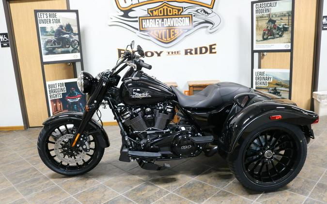 FLRT 2025 Freewheeler®