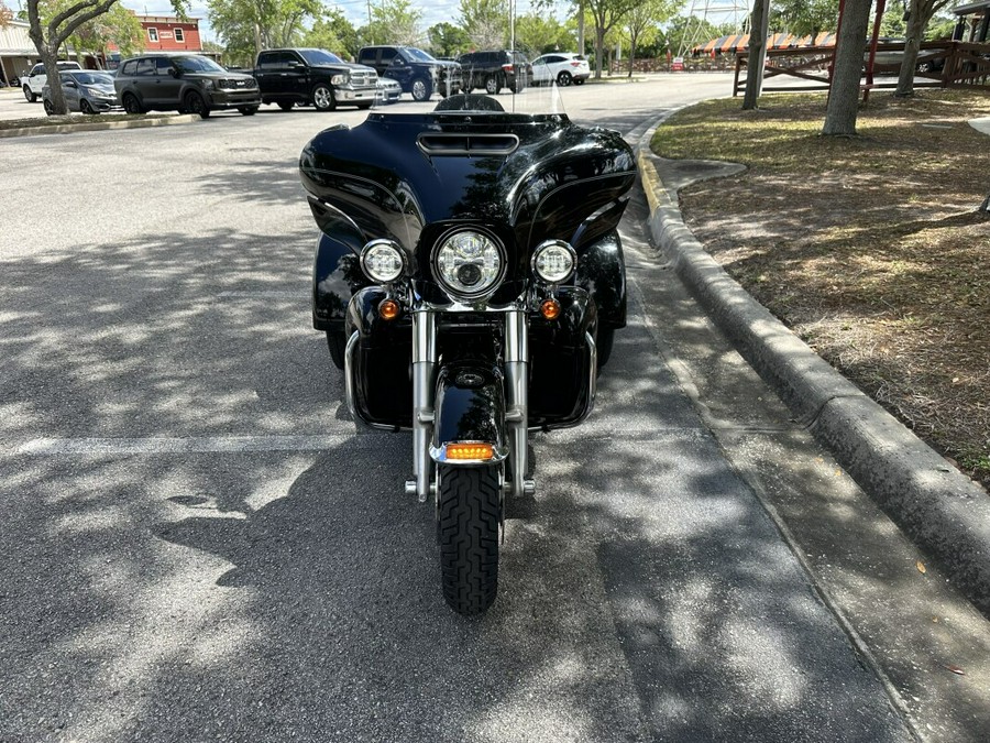 2017 Harley-Davidson® Tri Glide® Ultra