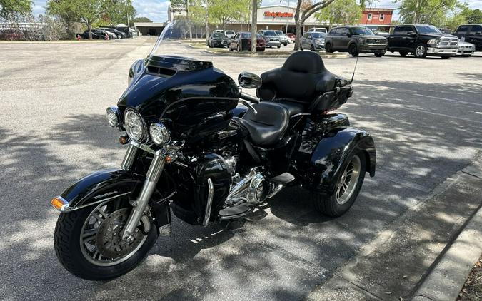 2017 Harley-Davidson® Tri Glide® Ultra