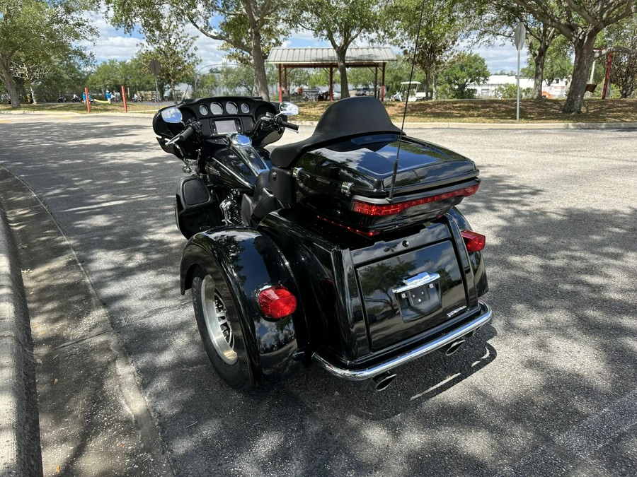 2017 Harley-Davidson® Tri Glide® Ultra