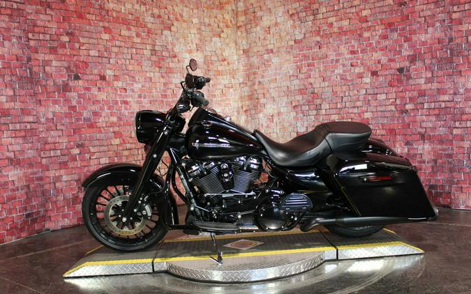 2017 Harley-Davidson® FLHR - Road King®