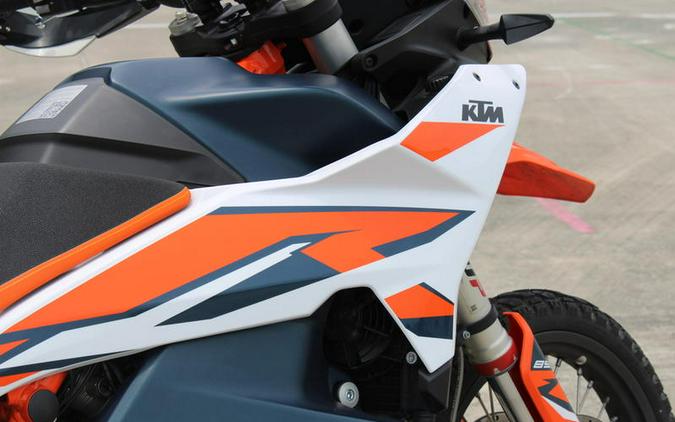 2023 KTM 890 Adventure