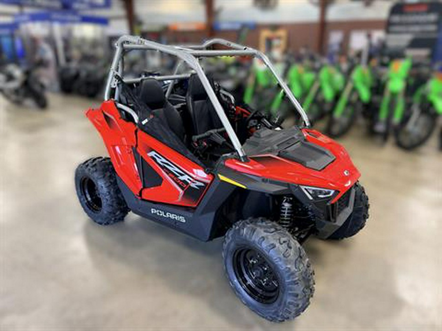 2026 Polaris RZR 200 EFI