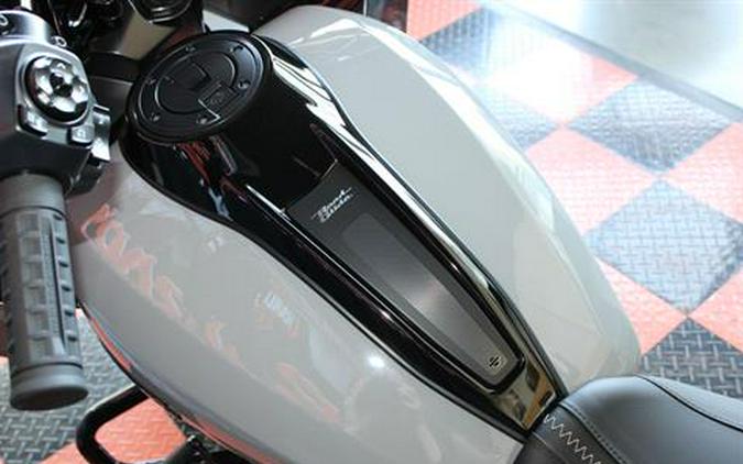 2025 Harley-Davidson Road Glide®
