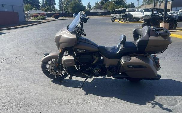 2021 Indian Motorcycle® Roadmaster® Dark Horse® Bronze Smoke