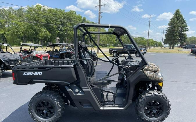 2023 Can-Am® Defender DPS HD7 Mossy Oak Break-Up Country Camo