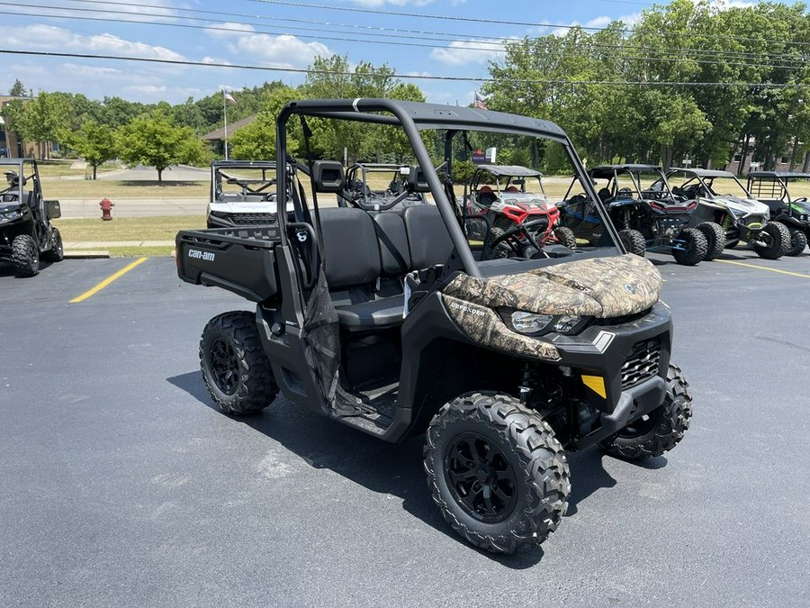 2023 Can-Am® Defender DPS HD7 Mossy Oak Break-Up Country Camo