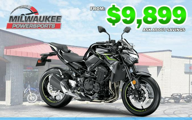 2024 Kawasaki Z900 ABS Metallic Spark Black/Metallic Matte Dark