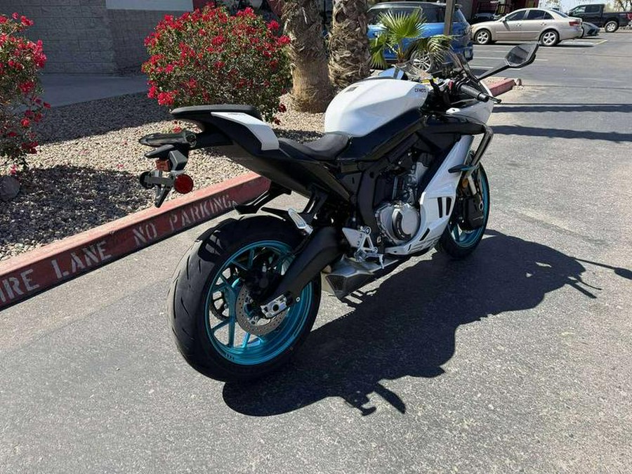 2026 CFMOTO CF650-10US