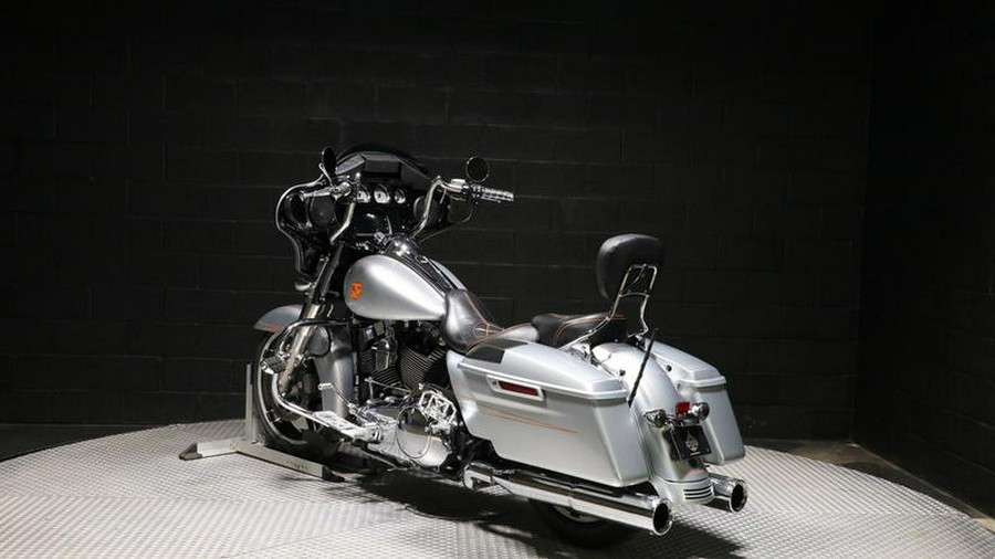 2015 Harley-Davidson® FLHXS - Street Glide® Special