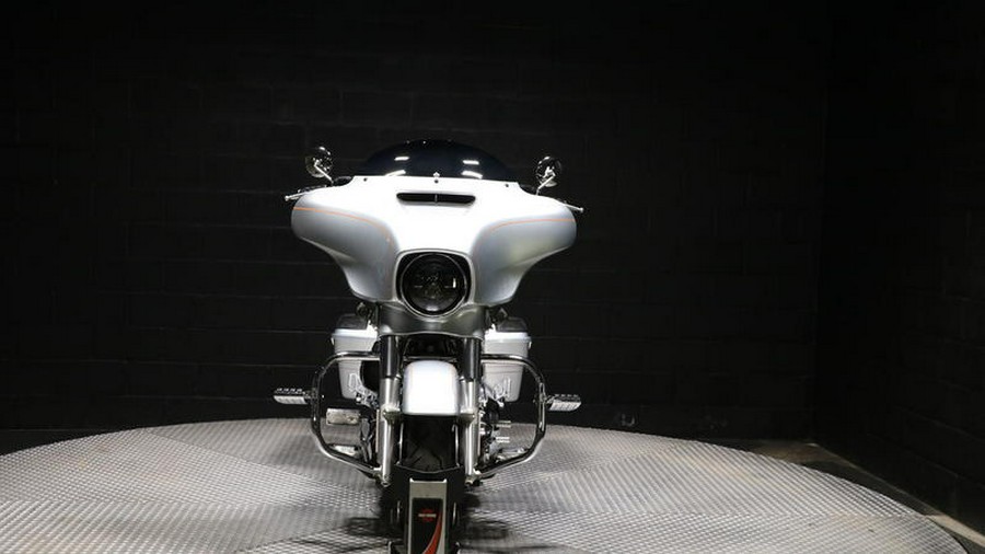 2015 Harley-Davidson® FLHXS - Street Glide® Special