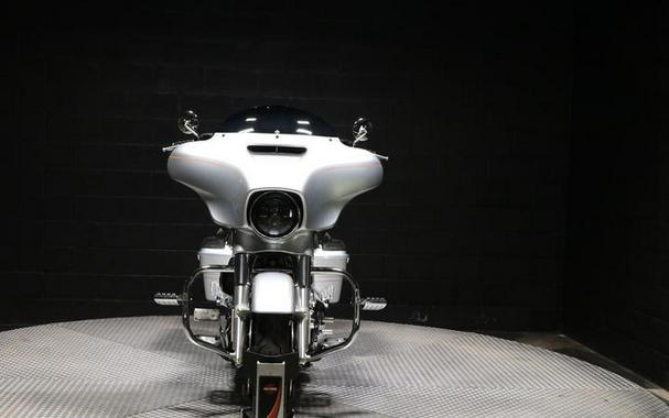 2015 Harley-Davidson® FLHXS - Street Glide® Special