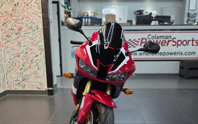 2022 Honda CBR600RR