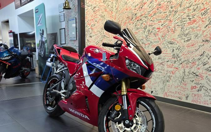 2022 Honda CBR600RR