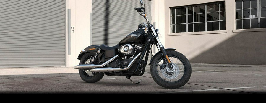 2016 Harley-Davidson® Street Bob® Vivid Black FXDB