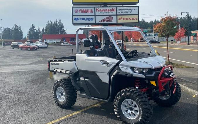 2024 Can-Am DEFENDER X MR W/ HALF DOORS