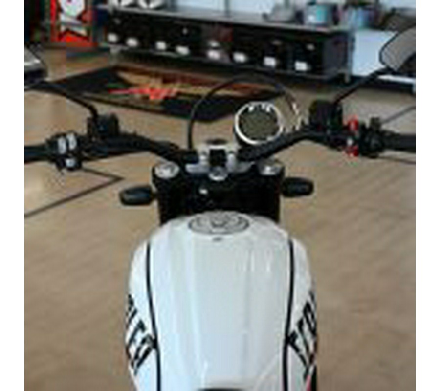2022 Ducati Scarmbler Urban Motard