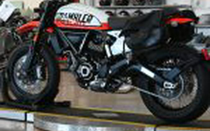 2022 Ducati Scarmbler Urban Motard