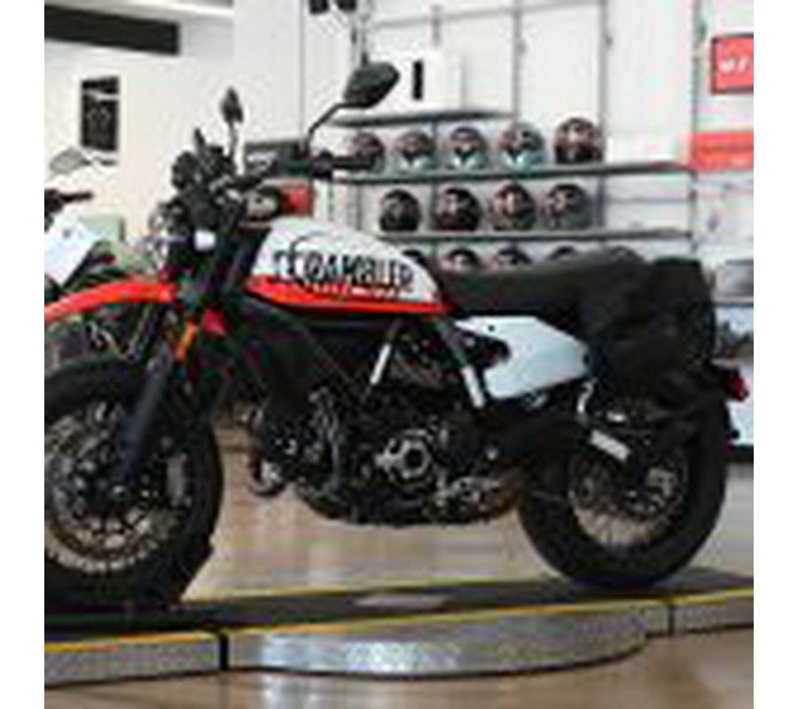 2022 Ducati Scarmbler Urban Motard