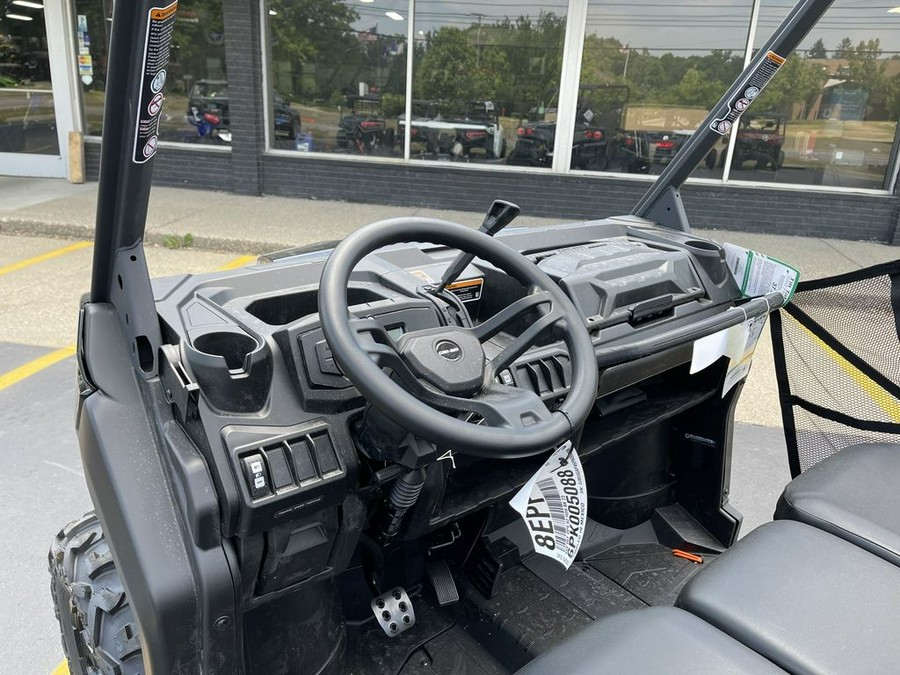 2023 Can-Am® Defender DPS HD9 Timeless Black