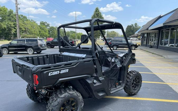 2023 Can-Am® Defender DPS HD9 Timeless Black