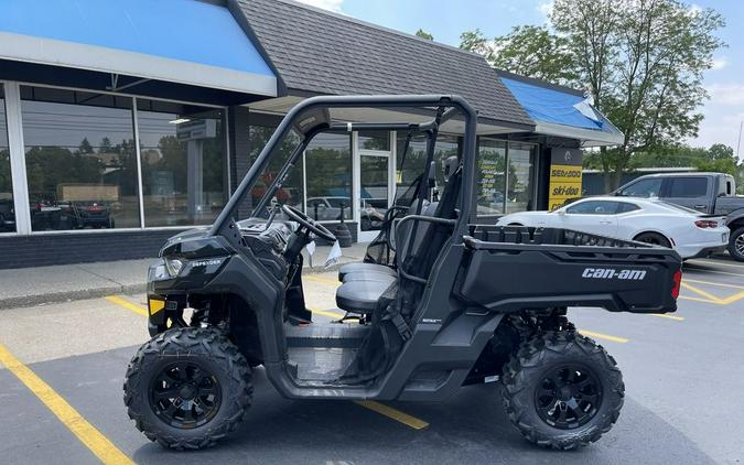 2023 Can-Am® Defender DPS HD9 Timeless Black