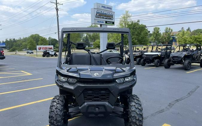 2023 Can-Am® Defender DPS HD9 Timeless Black