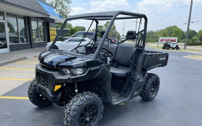 2023 Can-Am® Defender DPS HD9 Timeless Black