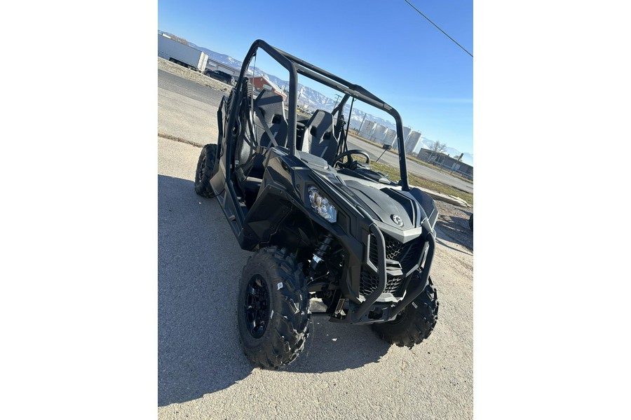 2024 Can-Am Maverick Trail DPS 700