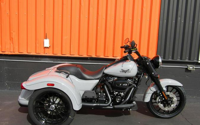 2024 Harley-Davidson® FLRT - Freewheeler®