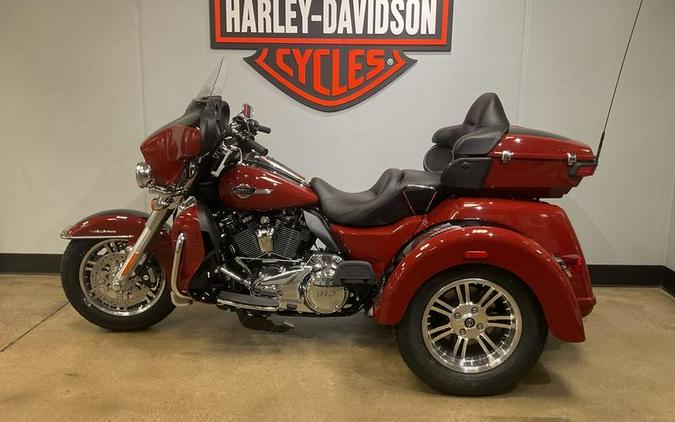 2024 Harley-Davidson® FLHTCUTG - Tri Glide® Ultra