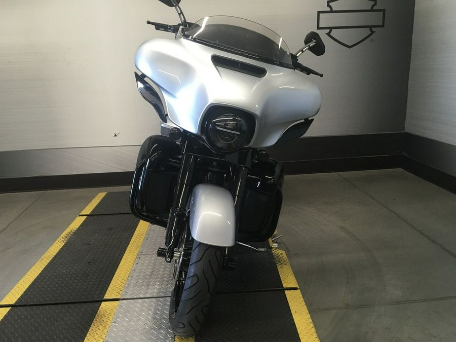 2019 Harley-Davidson® FLHXS - Street Glide® Special