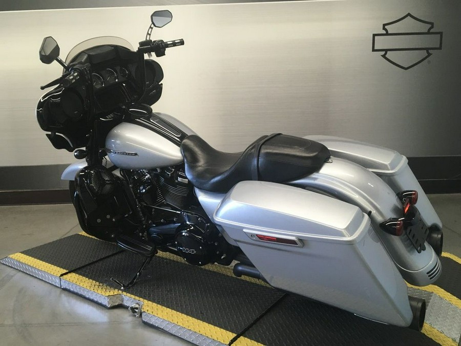 2019 Harley-Davidson® FLHXS - Street Glide® Special