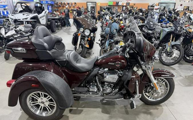 2022 Harley-Davidson® FLHTCUTG - Tri Glide® Ultra