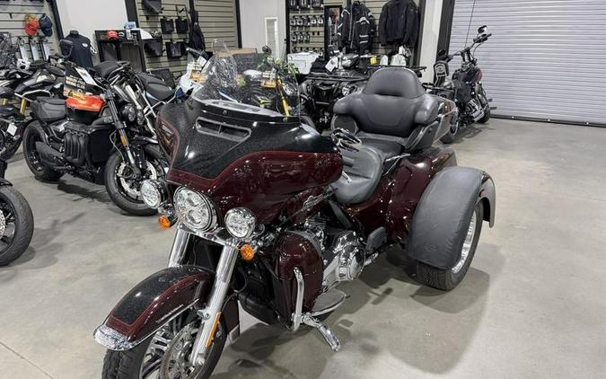 2022 Harley-Davidson® FLHTCUTG - Tri Glide® Ultra