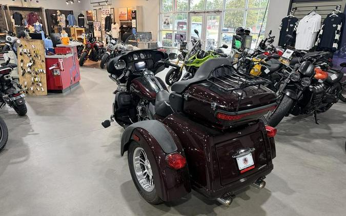 2022 Harley-Davidson® FLHTCUTG - Tri Glide® Ultra