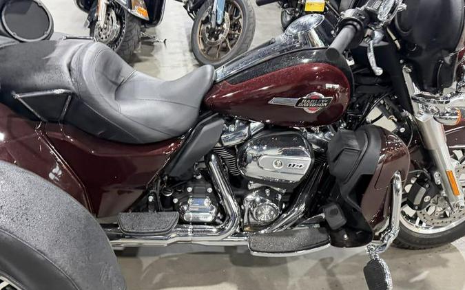 2022 Harley-Davidson® FLHTCUTG - Tri Glide® Ultra