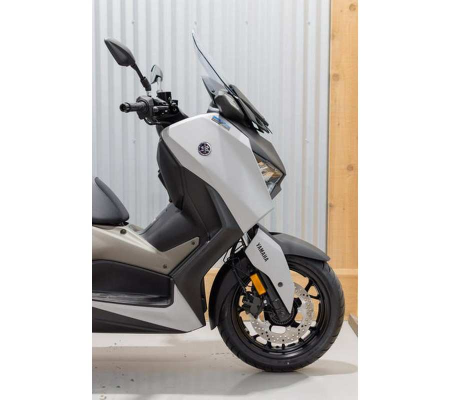 2024 Yamaha XMAX