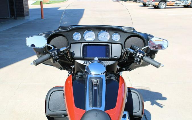 2024 Harley-Davidson® FLHTCUTG - Tri Glide® Ultra