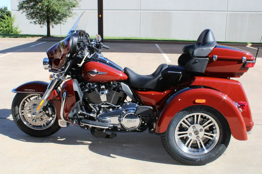 2024 Harley-Davidson® FLHTCUTG - Tri Glide® Ultra