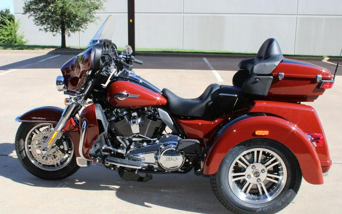 2024 Harley-Davidson® FLHTCUTG - Tri Glide® Ultra