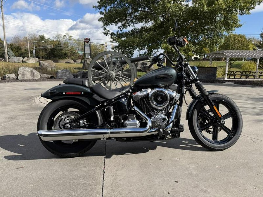 2025 Harley-Davidson® FXBB - Street Bob®