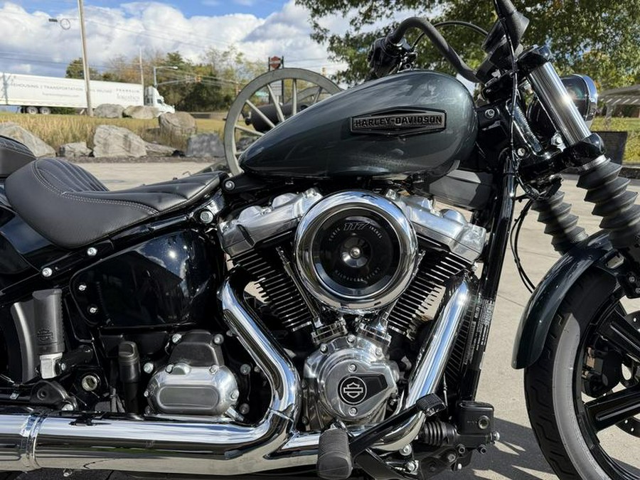 2025 Harley-Davidson® FXBB - Street Bob®
