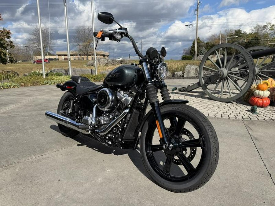 2025 Harley-Davidson® FXBB - Street Bob®